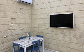 CASA LOCA Intera casa a due passi da Porta San Biagio