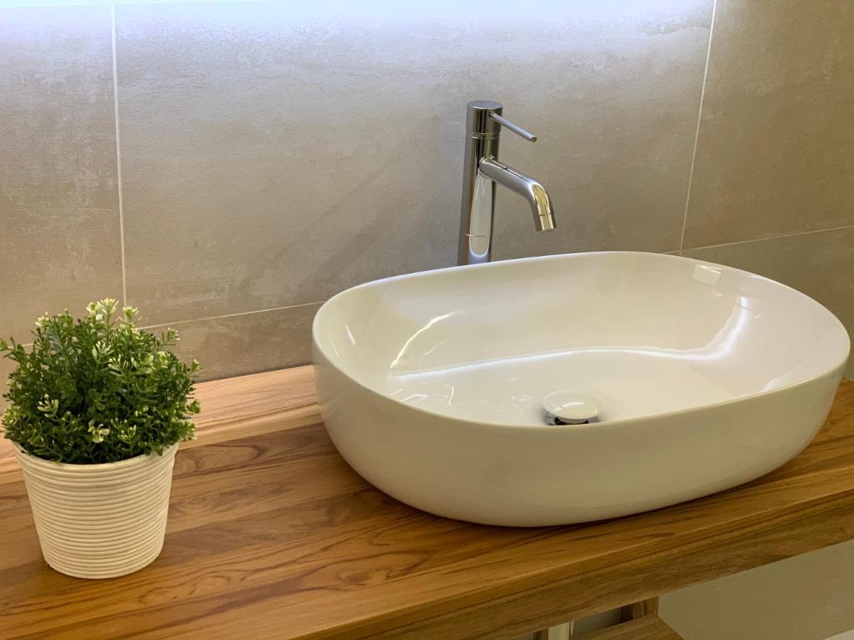 Villa CASA LOCA Intera casa a due passi da Porta San Biagio Lecce Esterno foto